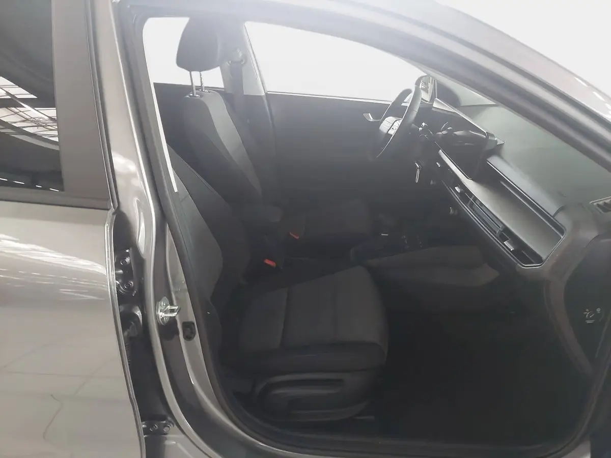 KIA STONIC 1.0 T-GDI 100 DCT VISION MJ26 SITZH. NAVI