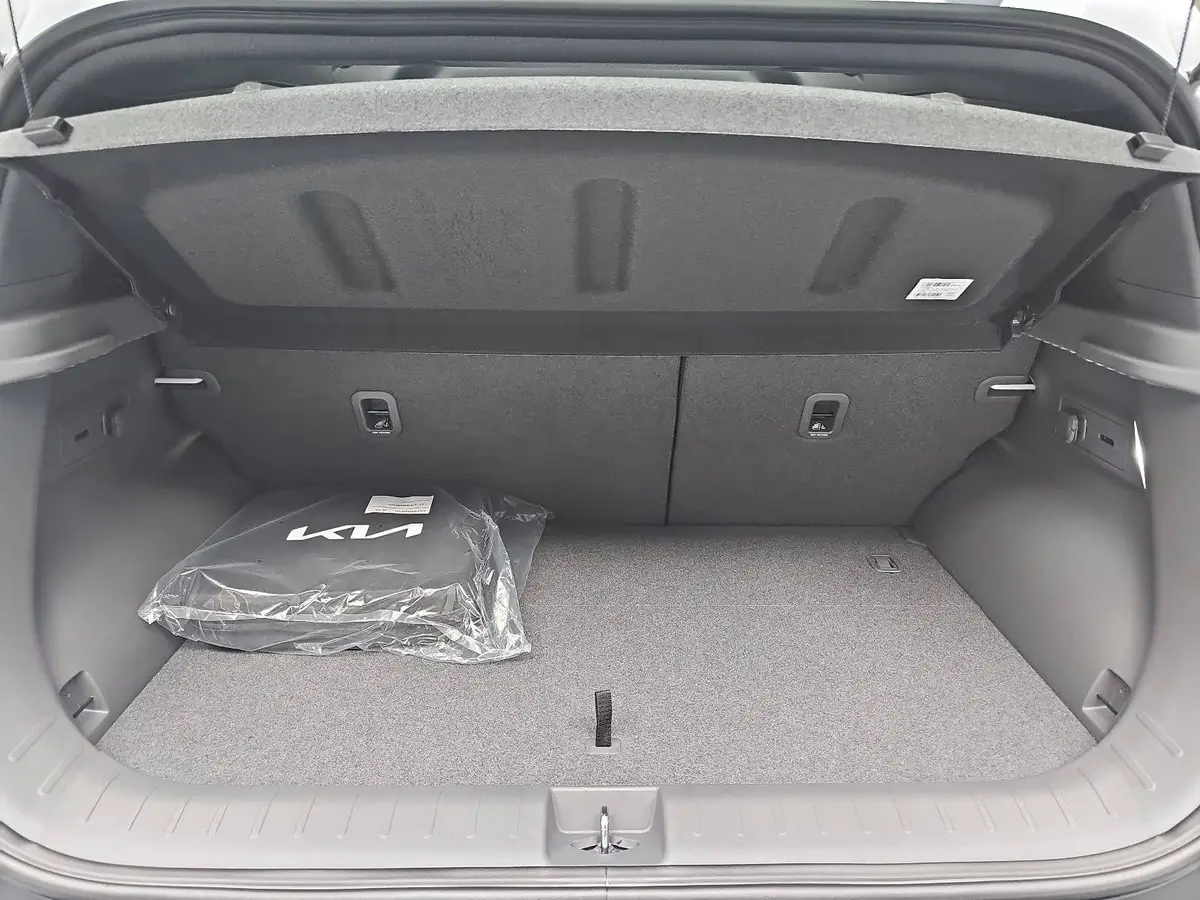 KIA EV2 61.0 KWH GT LINE MJ27 WINTER-CONNECT TECHNOLOGY DRIVEWISE-PARK KOM