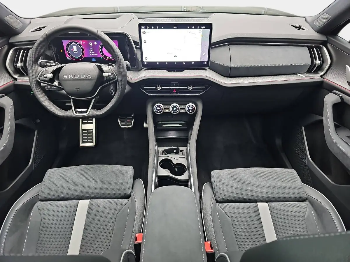 SKODA KODIAQ 1.5 TSI DSG SPORTLINE NAVI MATRIX 7-S LM20