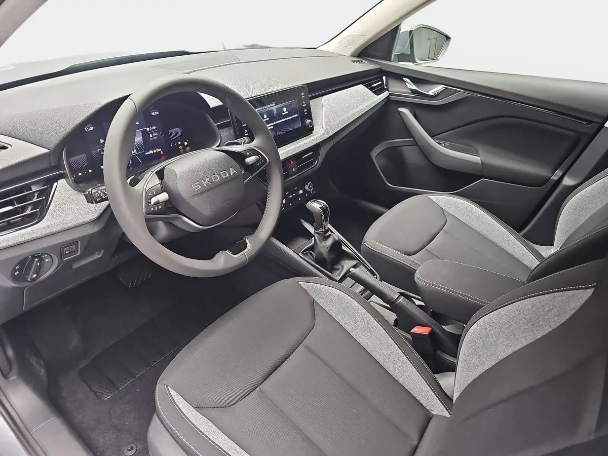 SKODA KAMIQ 1.0 TSI DSG 130 JAHRE LED KAMERA LM