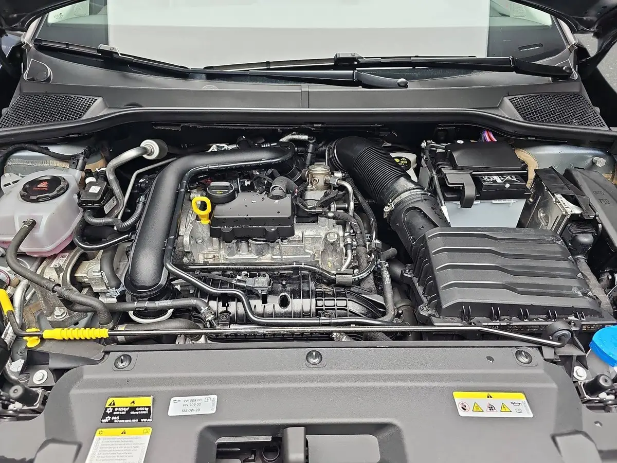 SEAT ARONA 1.0 TSI STYLE LED KLIMAAUTO PDC