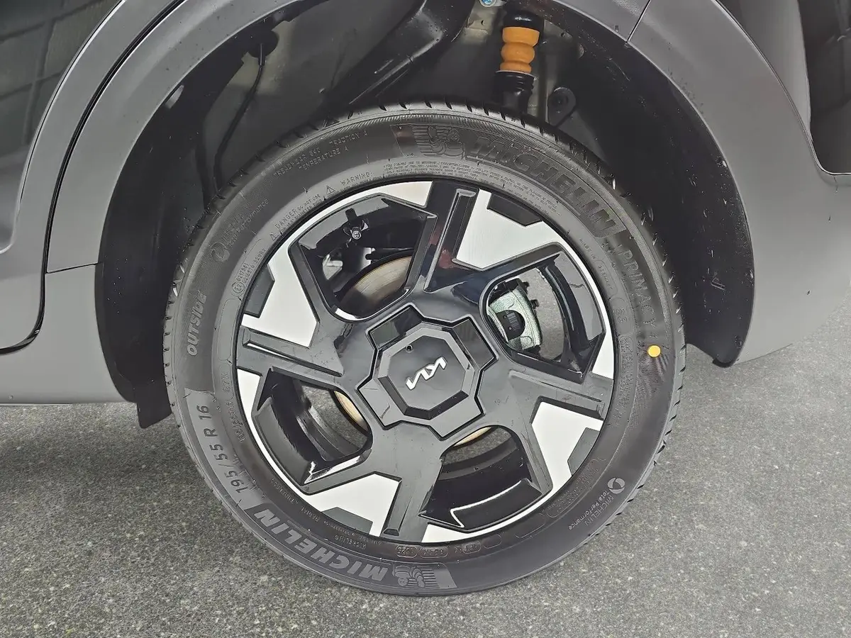 KIA STONIC 1.0 T-GDI 100 VISION MJ26 SITZH. NAVI