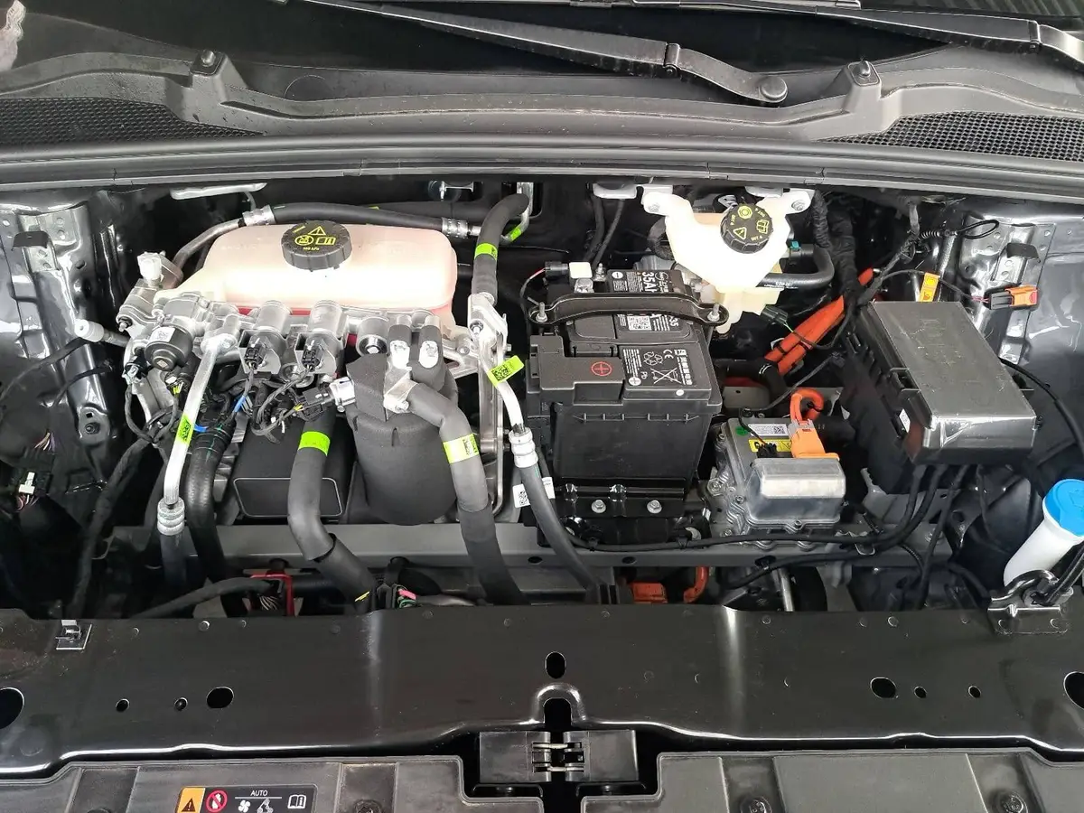 MG MG4 URBAN EV 43 KWH MY26 COMFORT