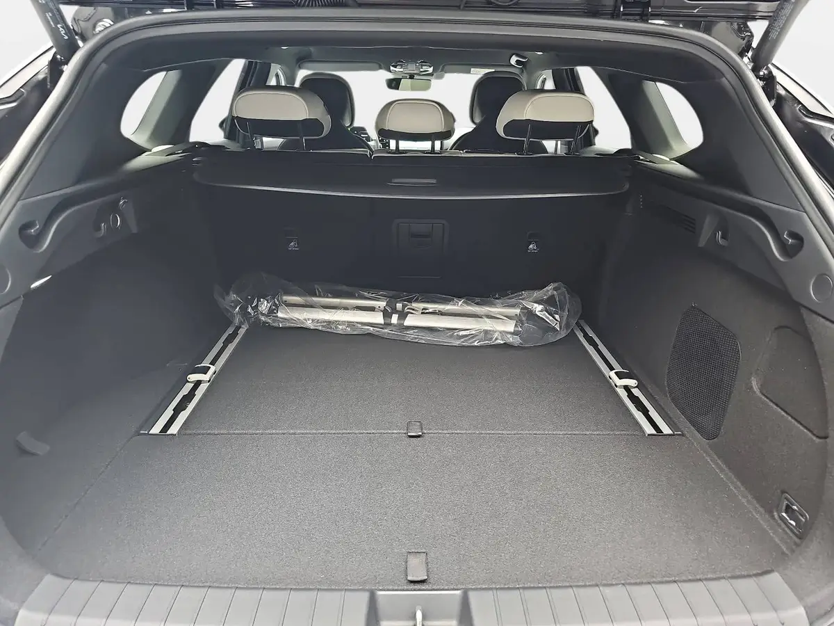KIA K4 SW 1.6 T-GDI 180 PS DCT7 GT-LINE MJ26 DW-PARK-PRO SITZ SOUND DESIGN