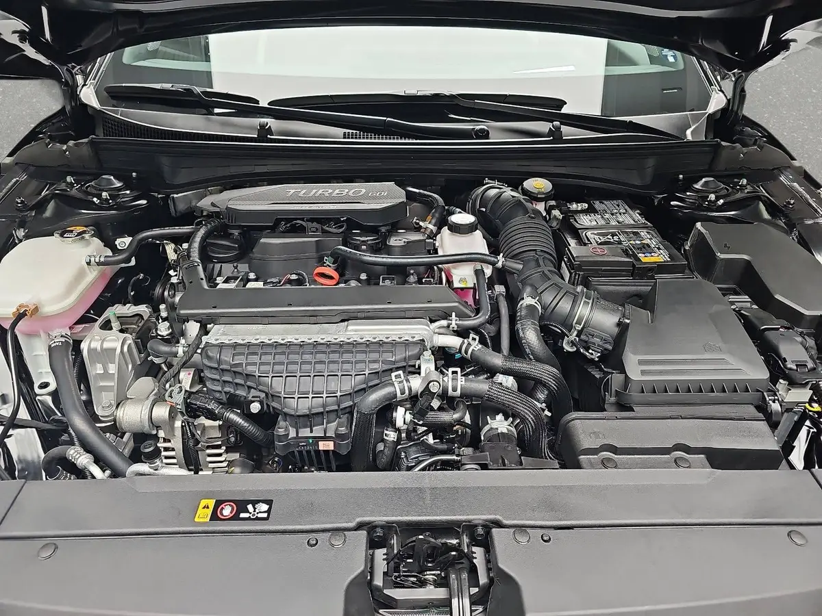 KIA K4 SW 1.6 T-GDI 180 PS DCT7 GT-LINE MJ26 DW-PARK-PRO SITZ SOUND DESIGN