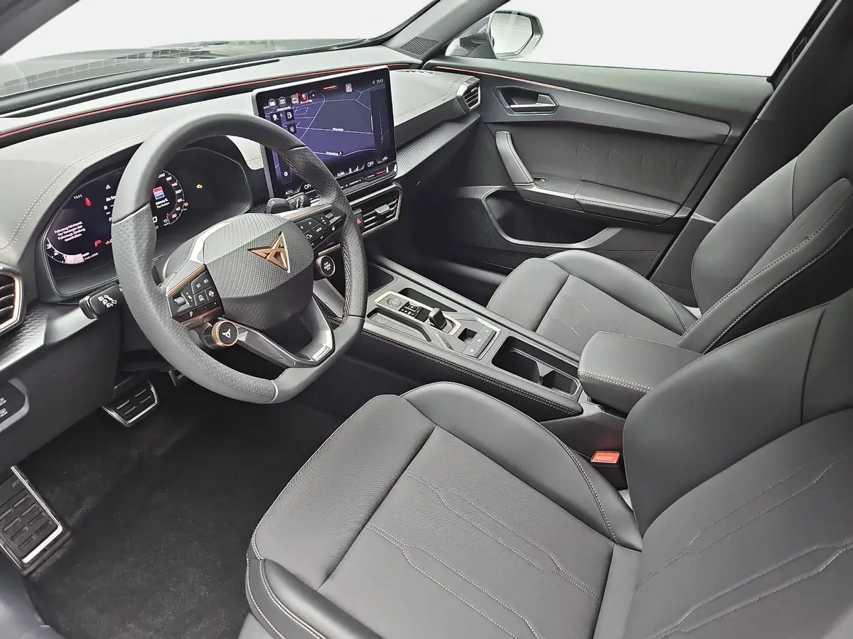 CUPRA FORMENTOR 1.5 ETSI DSG NAVI LED ACC SPURPAKET EL.HECKKL. KAM