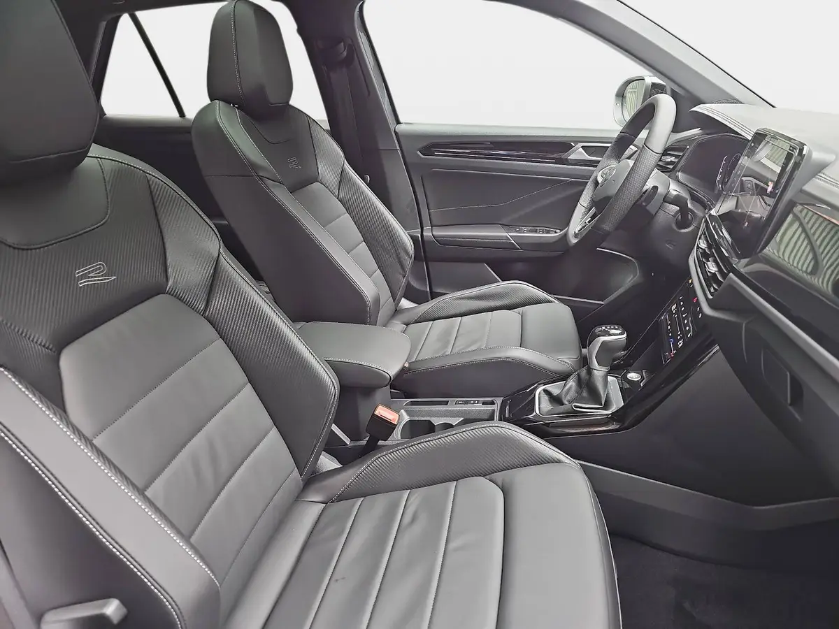 VW T-ROC 2.0 TDI DSG R-LINE NAVI LED MATRIX PANO ACC DCC AH