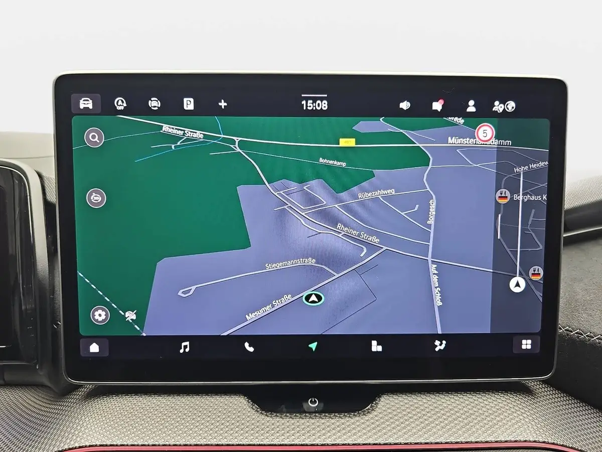 SKODA KODIAQ 1.5 TSI DSG SPORTLINE NAVI LED ACC PANO WINTER AHK