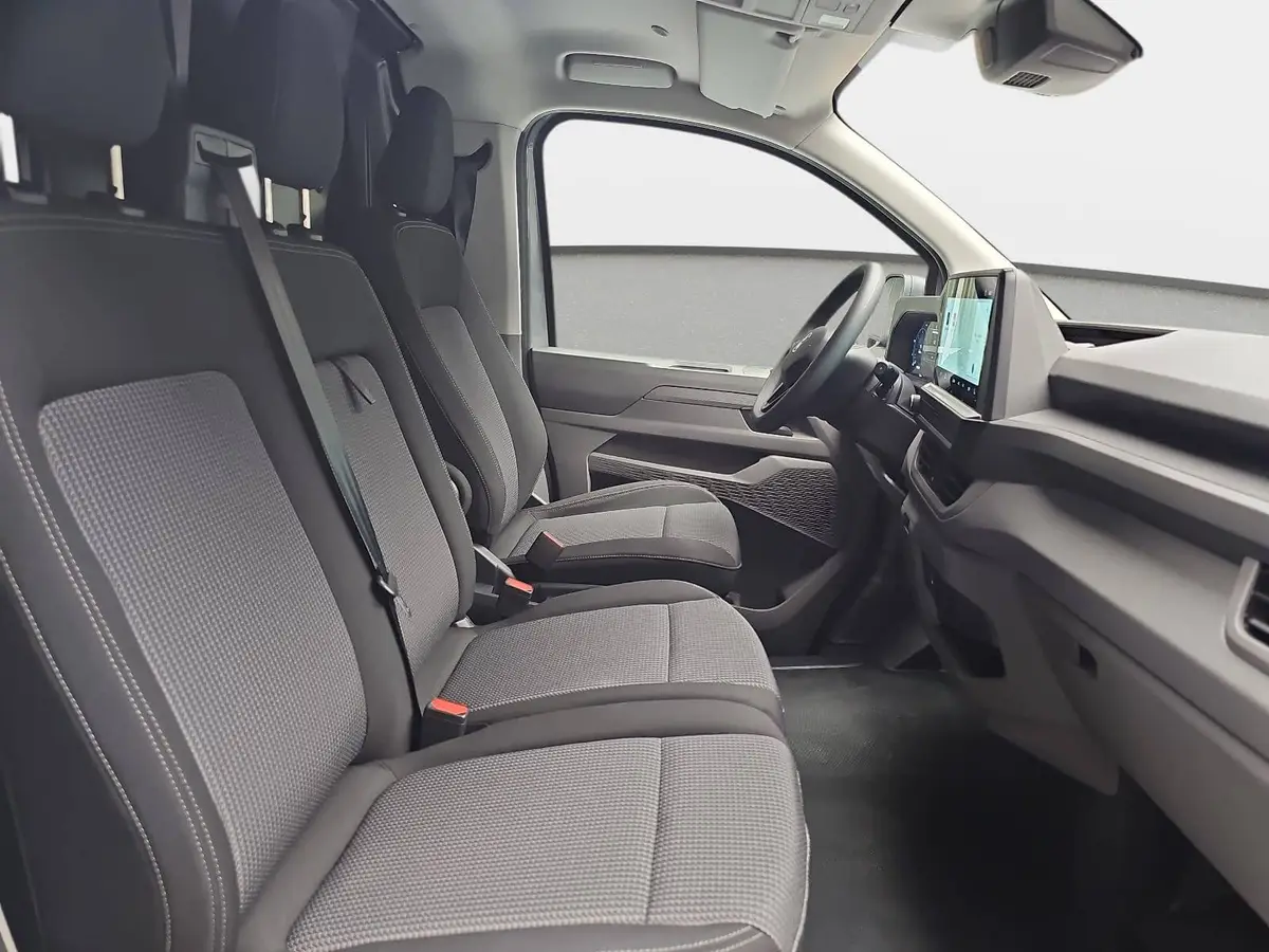 VW T7 TRANSPORTER 2.0 TDI DSG KASTEN L2H1 LED