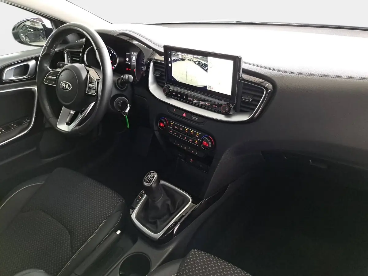 KIA XCEED 1.4 T-GDI JBL SOUND EDITION NAVI LED