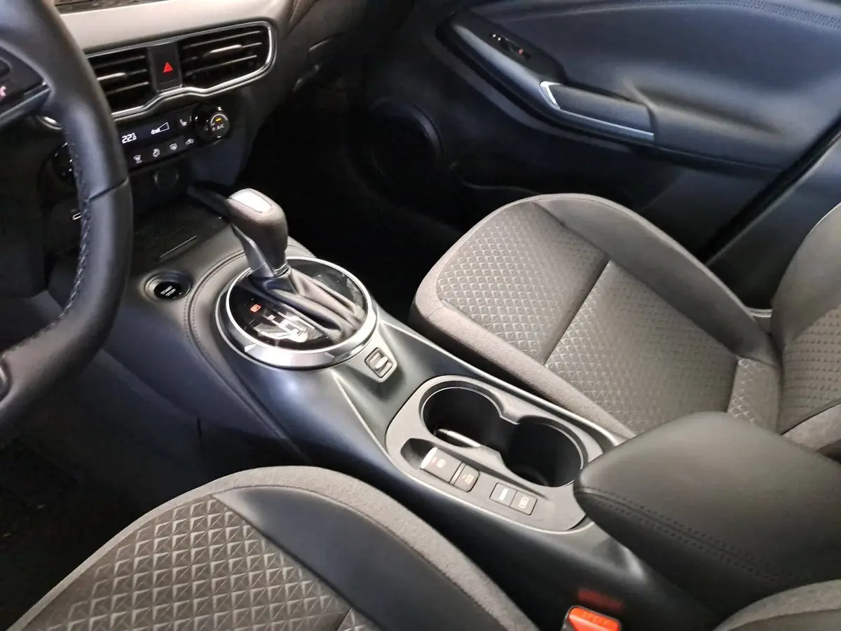 NISSAN JUKE 1.6 HYBRID AUTO. N-CONNECTA WINTER FRONTSCHEIBENHEIZUNG