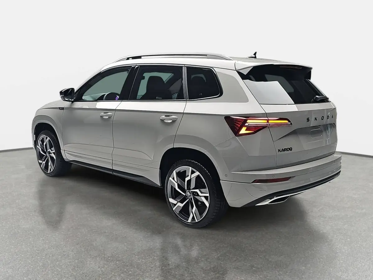 SKODA KAROQ 1.5 TSI DSG SPORTLINE NAVI LED-MATRIX PANO CANTON