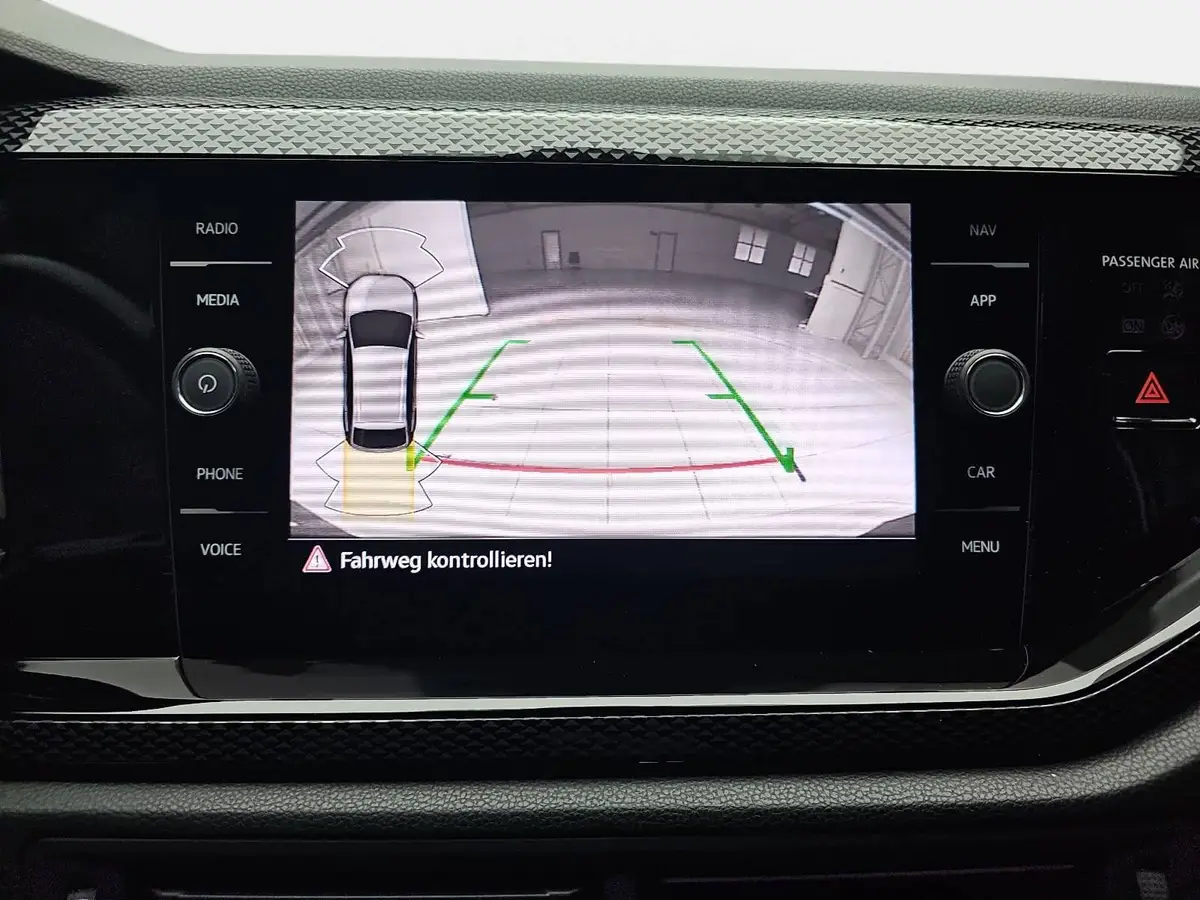 VW TAIGO 1.0 TSI DSG LIFE NAVI LED ACC SITZHEIZUNG PDC KAME