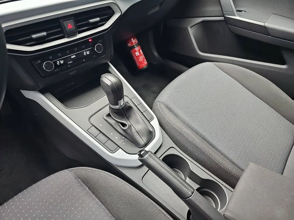 SEAT ARONA 1.0 TSI DSG STYLE NAVI LED KLIMAAUTO