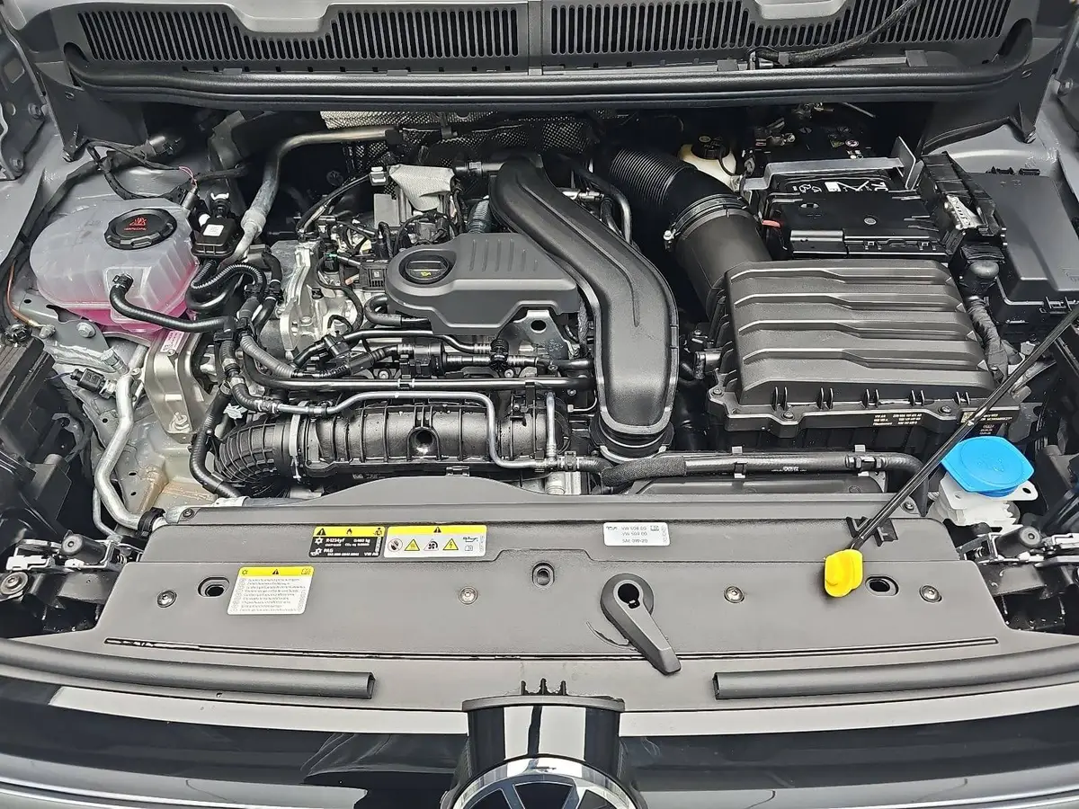 VW CADDY MAXI 1.5 TSI DSG STYLE NAVI LED KAMERA