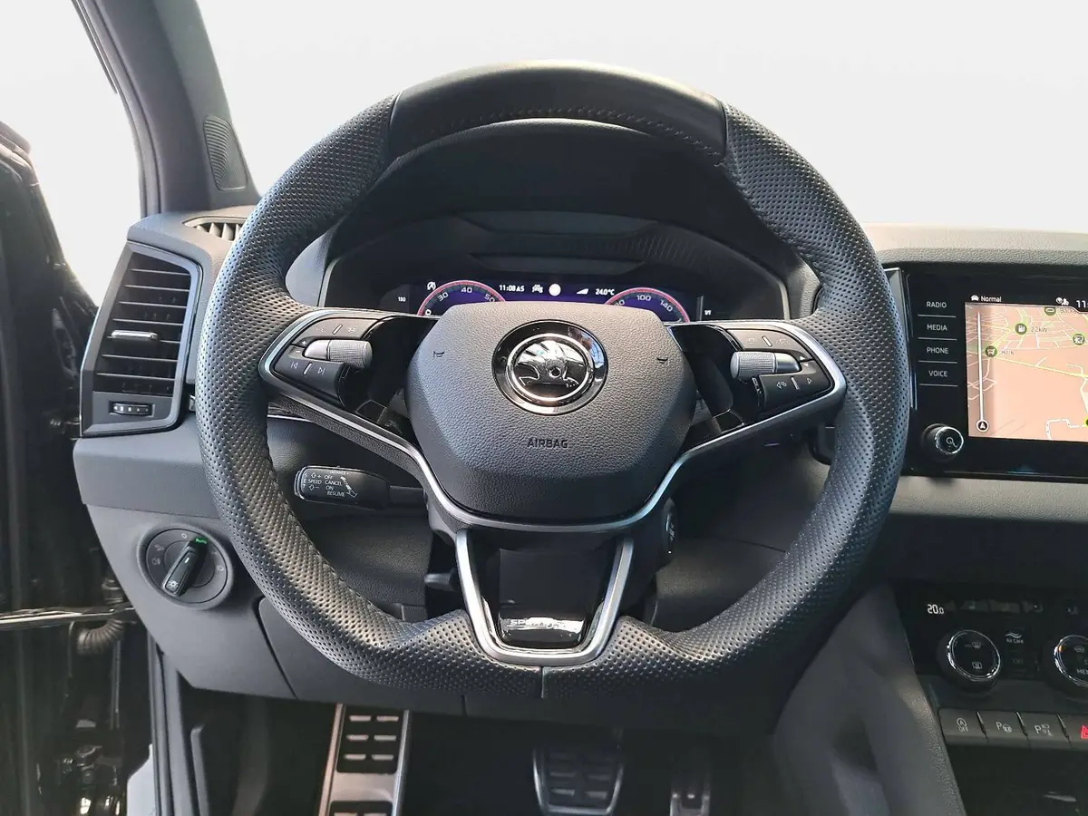 SKODA KAROQ 1.5 TSI DSG SPORTLINE NAVI LED-MATRIX LM18 CANTON