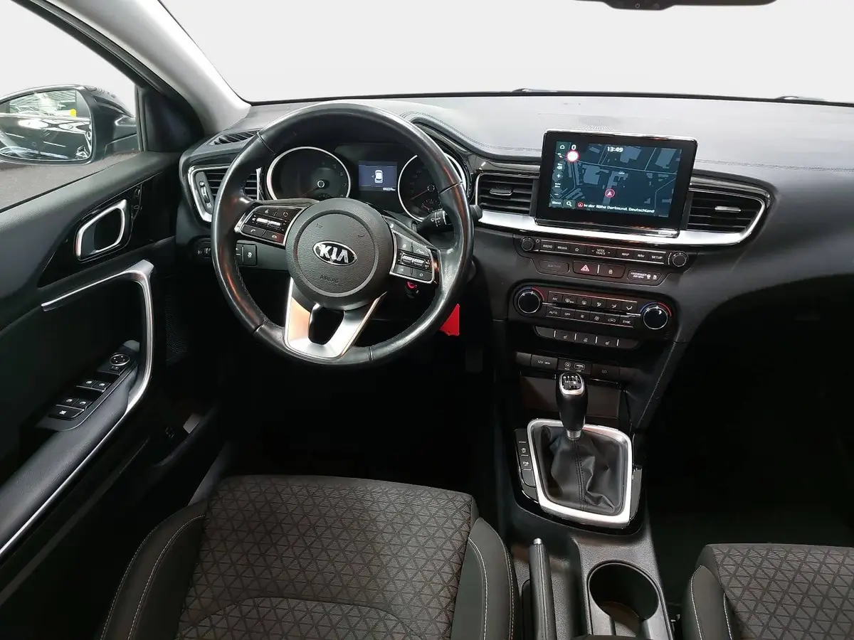 KIA CEED 1.4 T-GDI VISION MJ19 KOMFORT NAVI