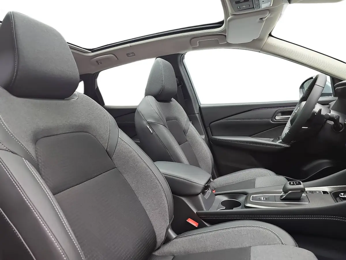 NISSAN QASHQAI 1.3 DIG-T MHEV AUTO. N-CONNECTA WINTER KOMFORT PANORAMA