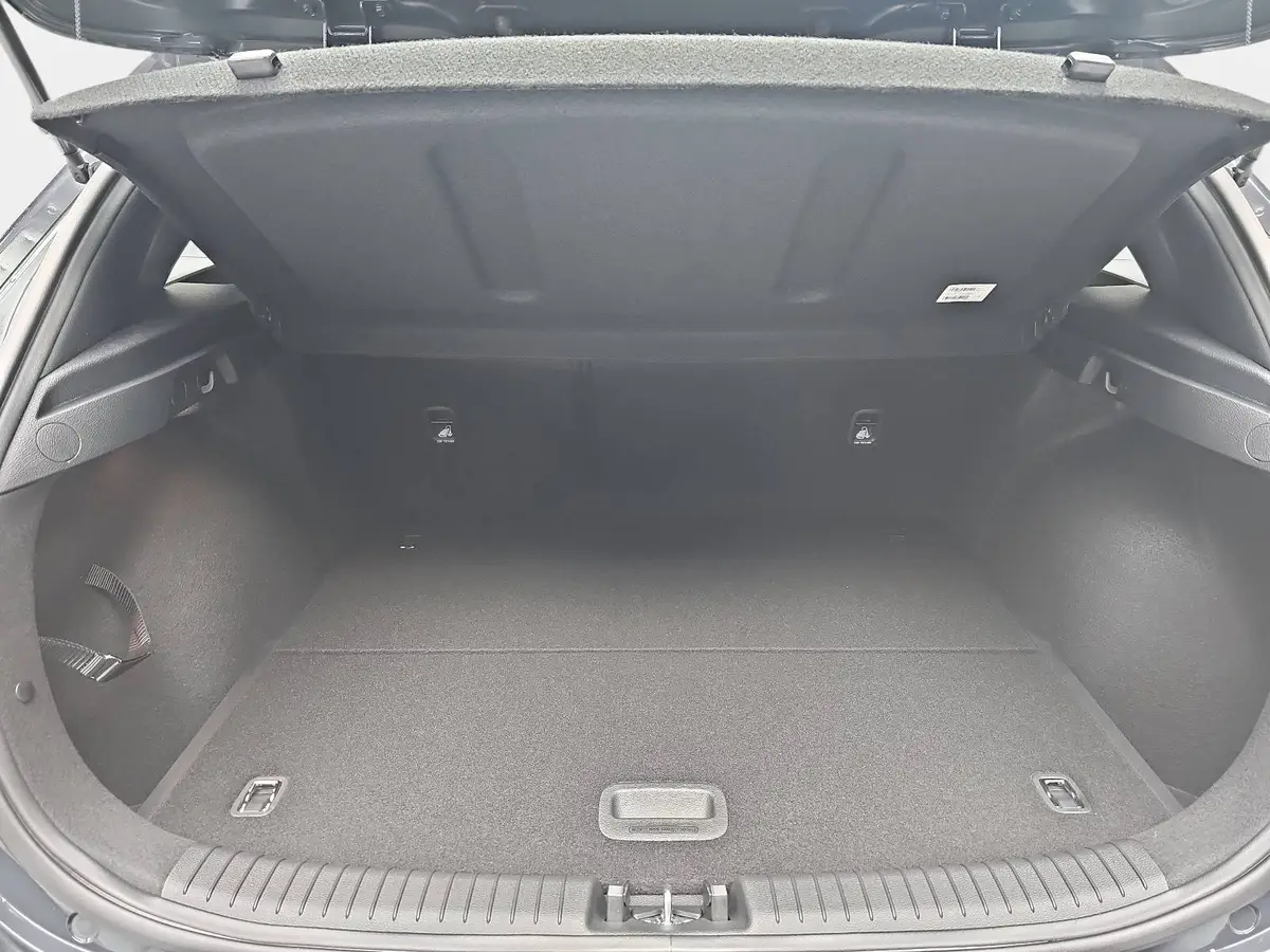 KIA CEED 1.5 T-GDI DCT7 VISION KOMFORT+ SITZH.