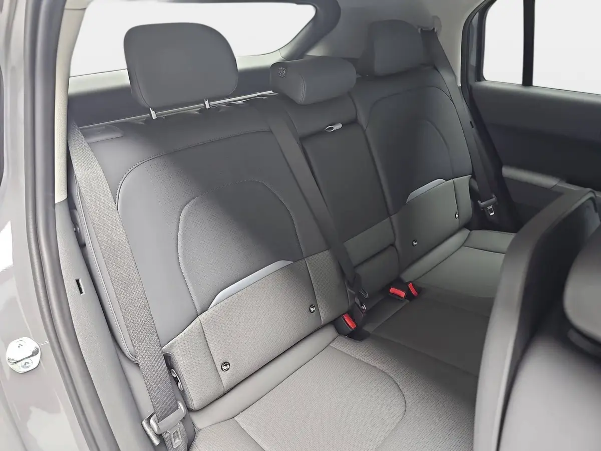 KIA EV3 81.4 KWH EARTH MJ26 WINTER-CONNECT BUSINESS UPGRADE