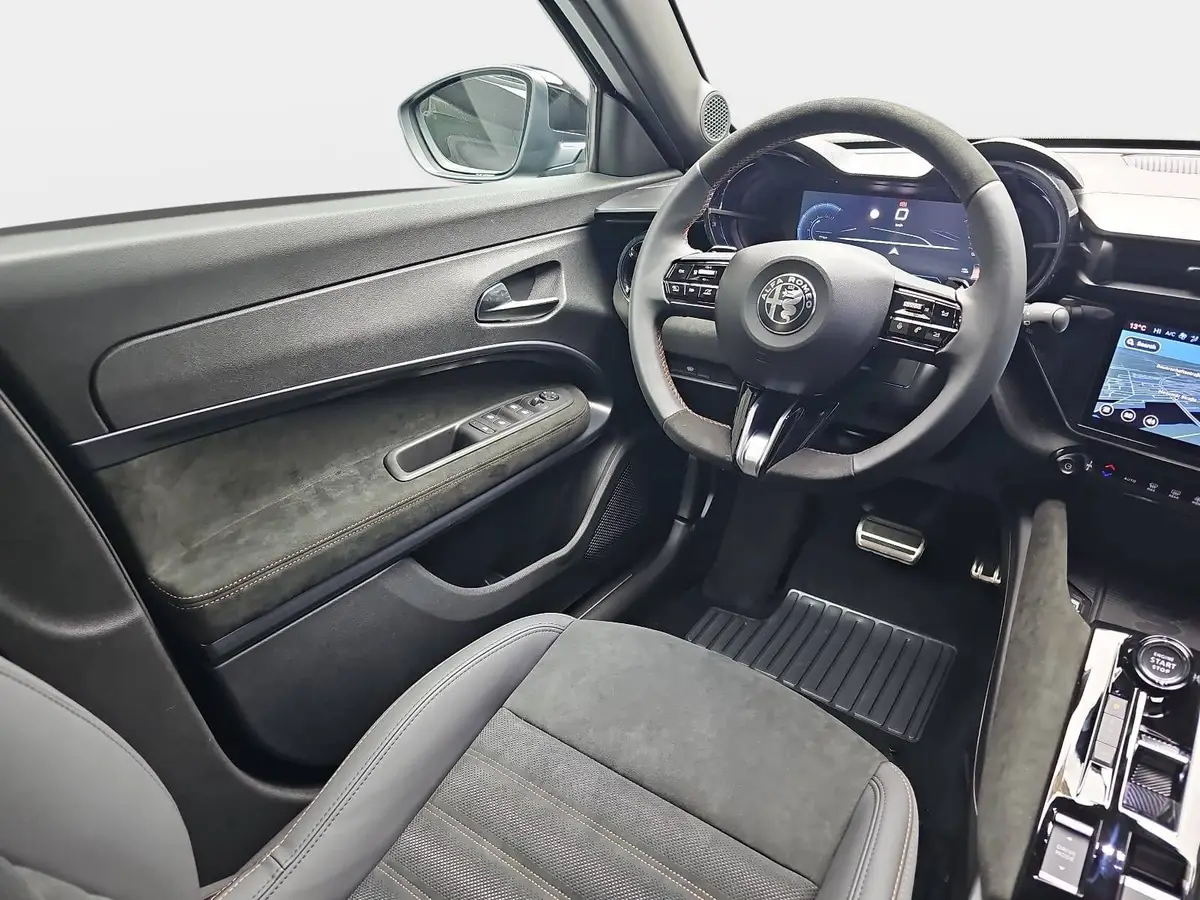 ALFA ROMEO JUNIOR IBRIDA 1.2 VGT 48V-HYBRID 21KW INTENSA