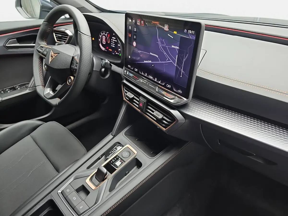 CUPRA FORMENTOR 1.5 ETSI DSG NAVI LED ACC SPURPAKET EL.HECKKL. KAM