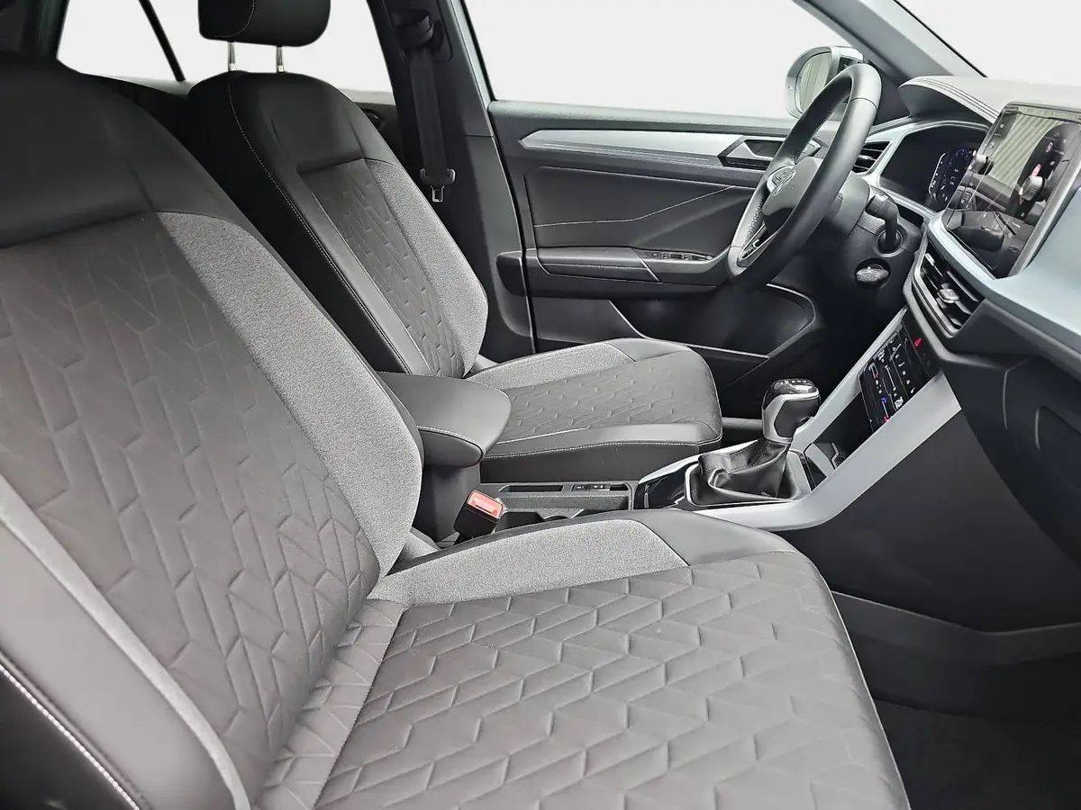 VW T-ROC 1.5 TSI DSG GOAL NAVI LED KLIMAAUTO ACC KAMERA AHK