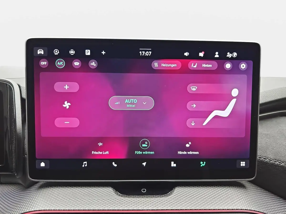 SKODA KODIAQ 2.0 TDI DSG SPORTLINE 4X4 NAVI LED ACC HUD 7-SITZE