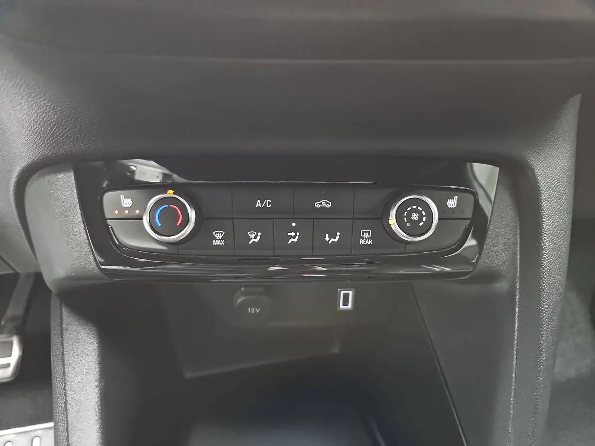 OPEL CORSA 1.2 TURBO AUTO. GS LED KLIMA SICHT WINTER DAB KAME