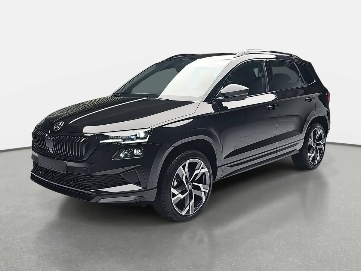 SKODA KAROQ 2.0 TDI DSG SPORTLINE 4X4 PANO AHK