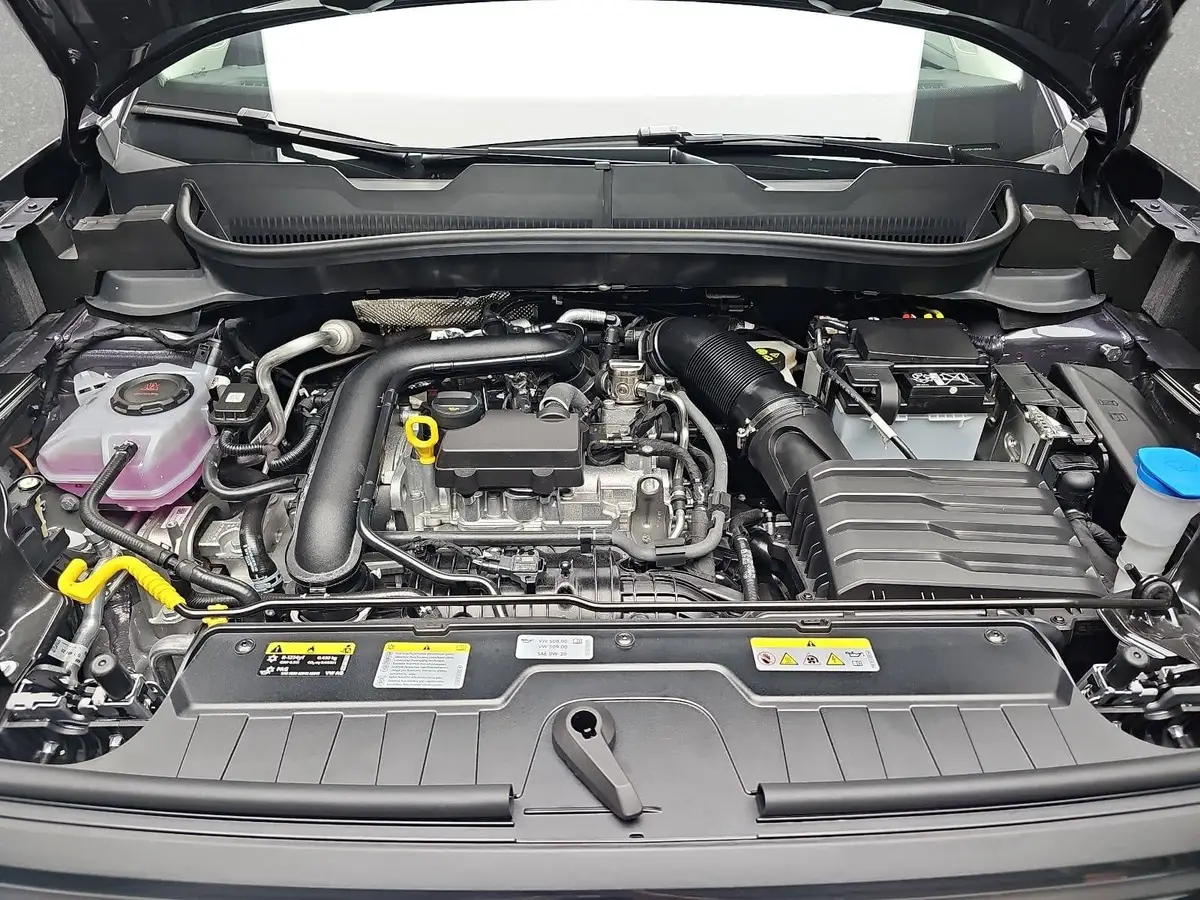 VW T-CROSS 1.0 TSI DSG LIFE LED APP-CONNECT LM