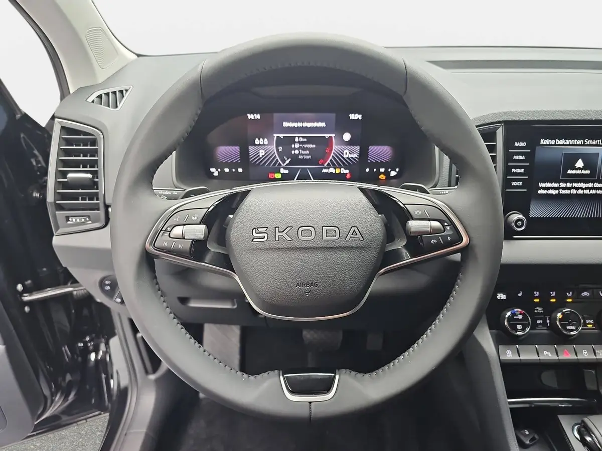 SKODA KAROQ 1.5 TSI DSG SELECTION GRA AHK WINTER