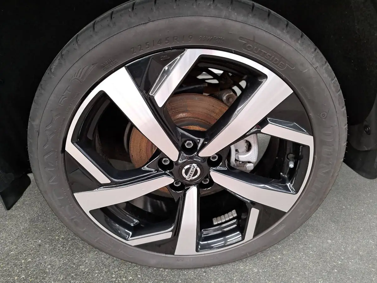 NISSAN QASHQAI 1.3 DIG-T TEKNA ACC P-ASSIST