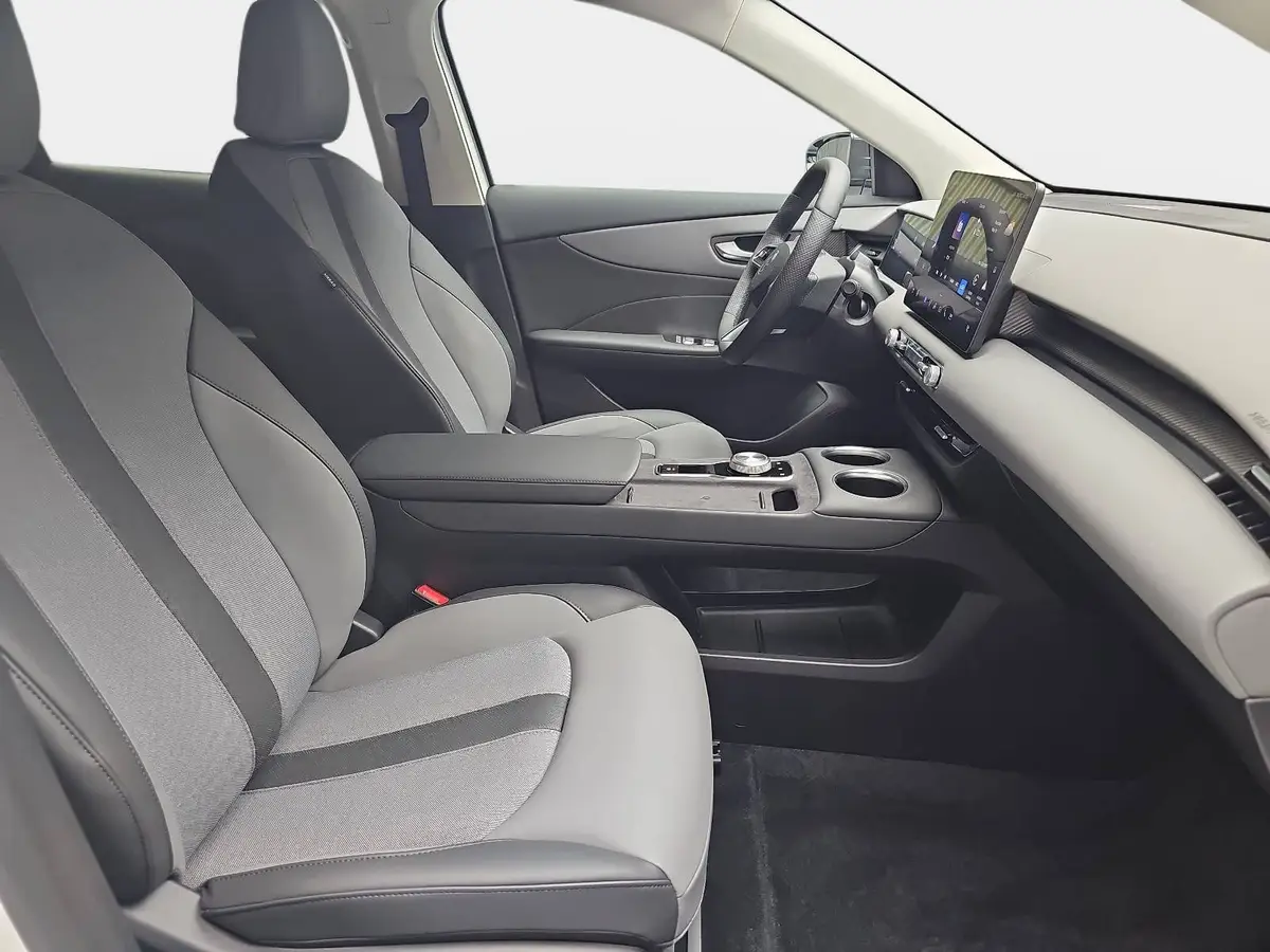 MG S5 EV 64 KWH MY25 LUXURY