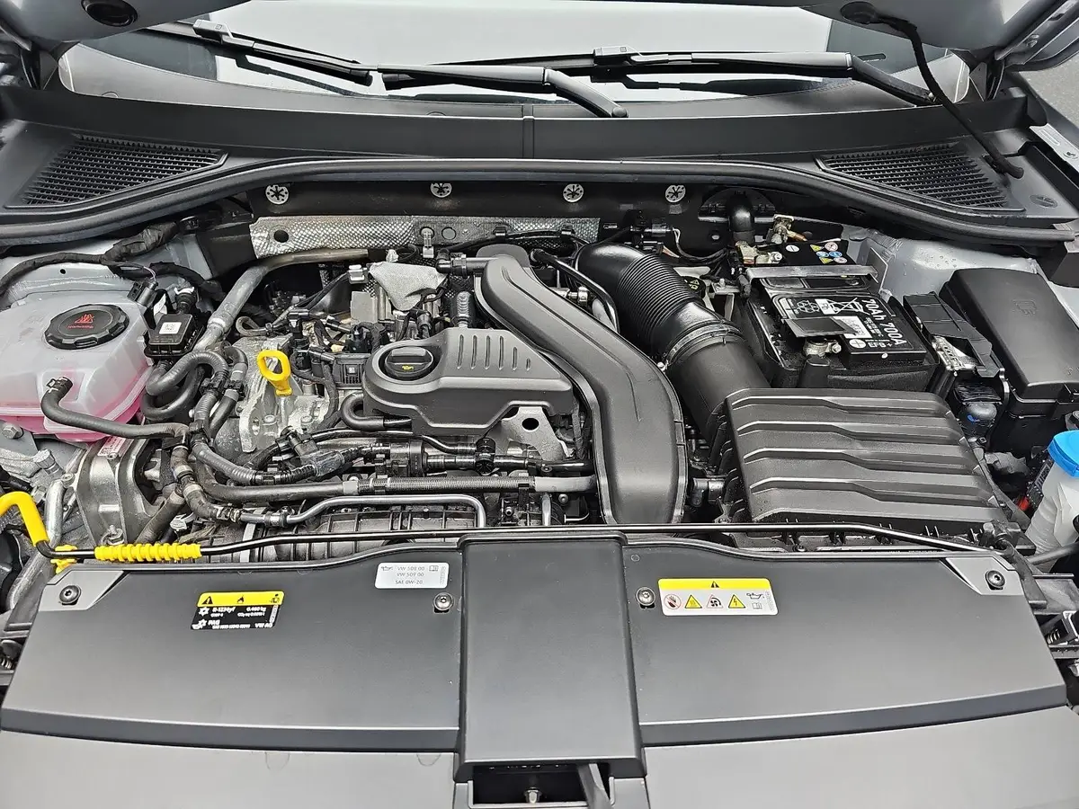 VW T-ROC 1.5 TSI DSG GOAL NAVI LED KLIMAAUTO ACC KAMERA AHK