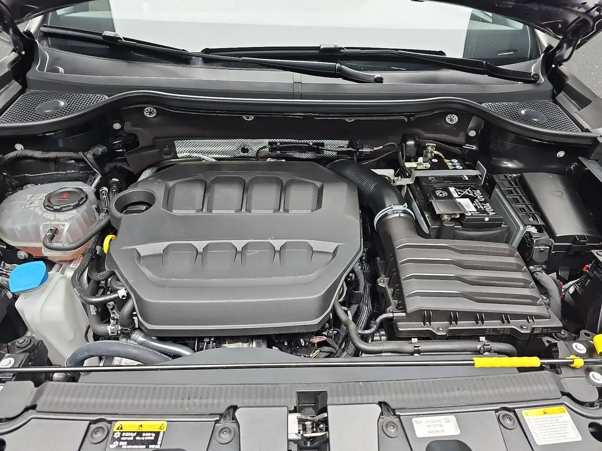 CUPRA ATECA VZ 4DRIVE 2.0 TSI DSG NAVI LED PANO ACC DCC P-ASS