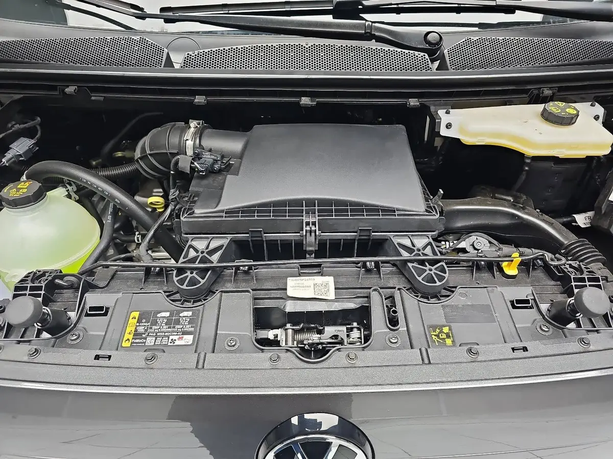 VW T7 TRANSPORTER 2.0 TDI DSG KASTEN L2H1 NAVI LED ACC WINTER 3-S KA