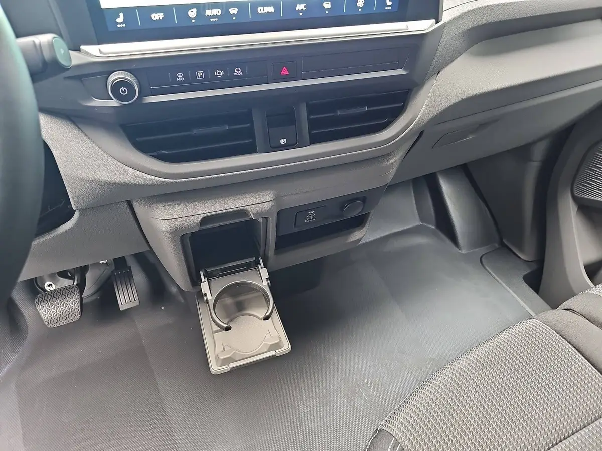 VW T7 TRANSPORTER 2.0 TDI DSG 4M KASTEN L2H1 NAVI