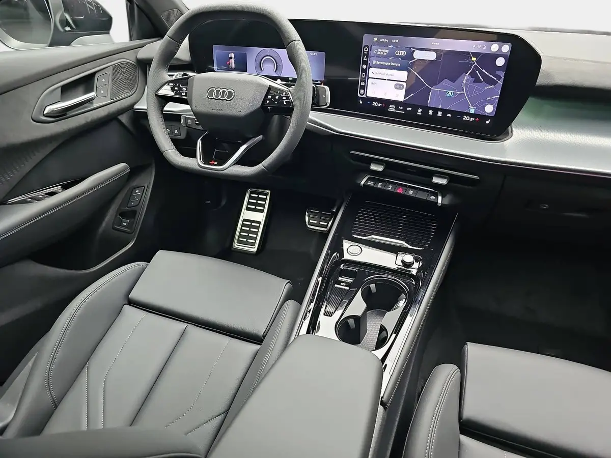 AUDI Q3 TDI S-TRONIC S-LINE NAVI LED-PLUS PANO