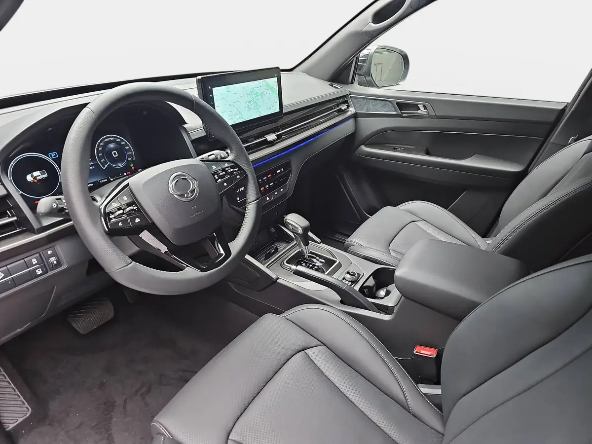 KGM MUSSO GRAND 2.2 DIESEL 4WD KHAN AUTOMATIK