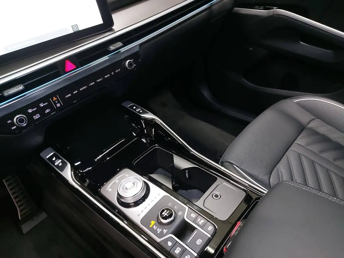 KIA SORENTO 2.2 CRDI AWD DCT8 PLATINUM LEDER NAPPA PREMIUM GLASDACH AHK