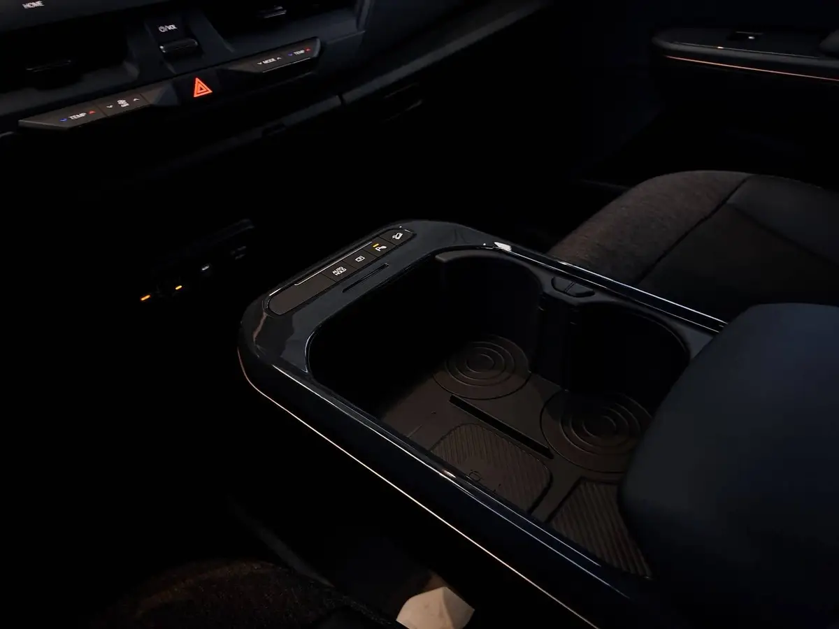 KIA EV5 81.4 KWH EARTH MJ26 DRIVEWISE SOUND LED