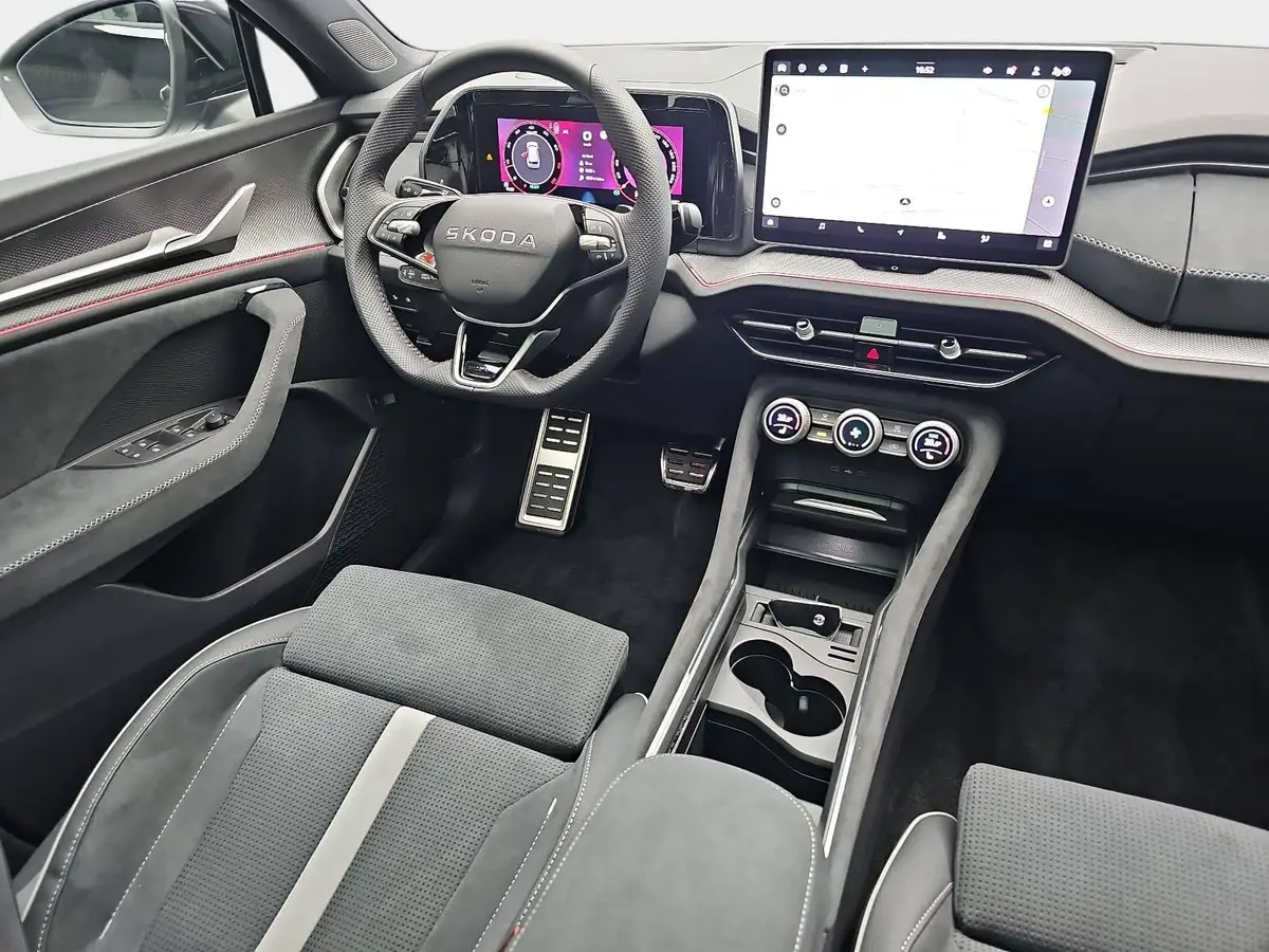 SKODA KODIAQ 1.5 TSI DSG SPORTLINE NAVI MATRIX 7-S LM20