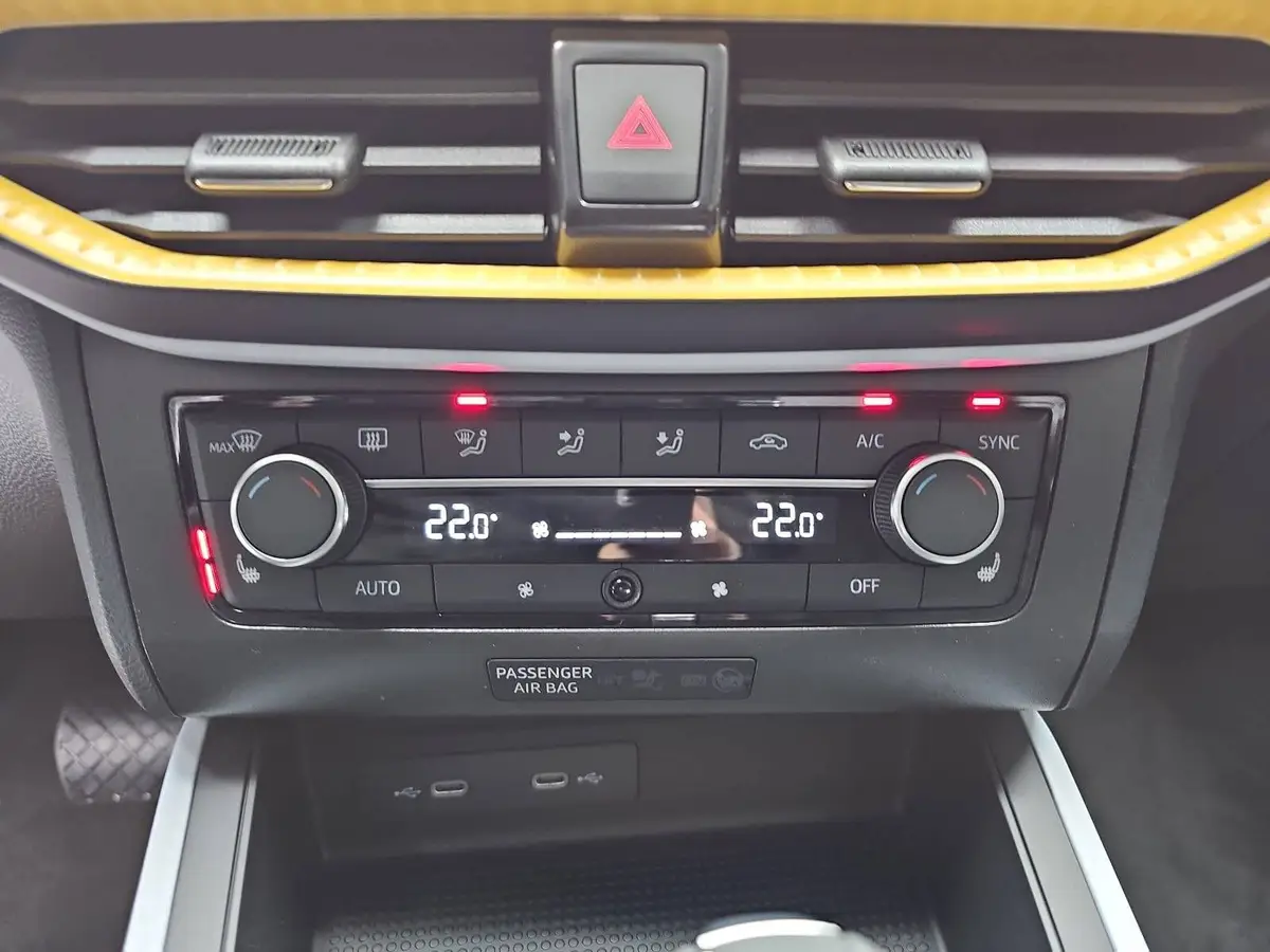 SEAT ARONA 1.0 TSI DSG STYLE LED KLIMAAUTO WINTER AHK