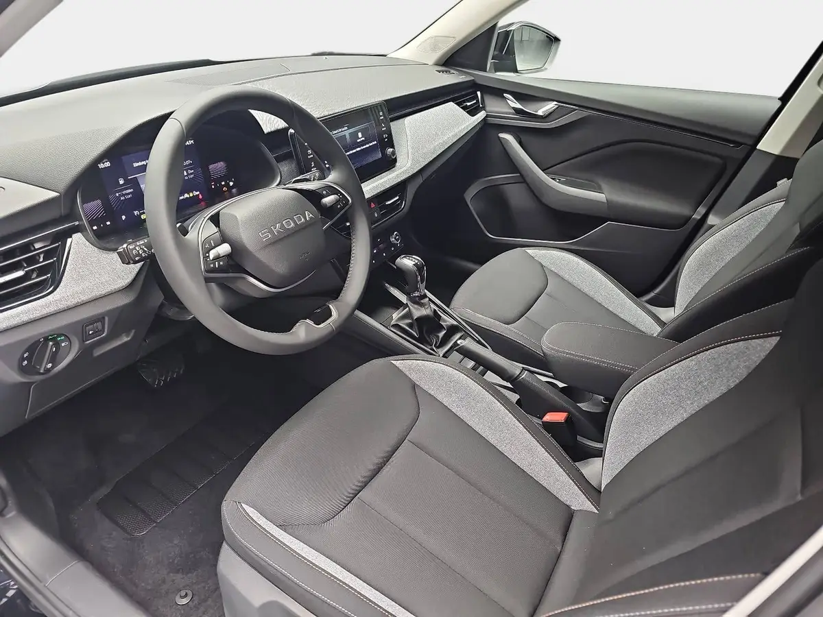 SKODA KAMIQ 1.0 TSI DSG 130 JAHRE LED KLIMAUTO WINTER SICHT LM