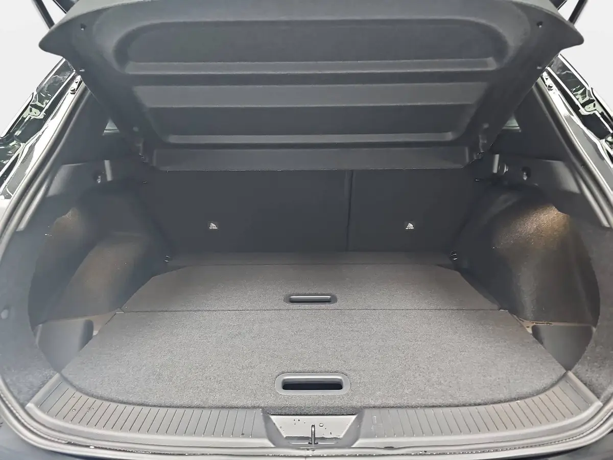 NISSAN QASHQAI 1.3 DIG-T XTRONIC N-CONNECTA PANO WINTER