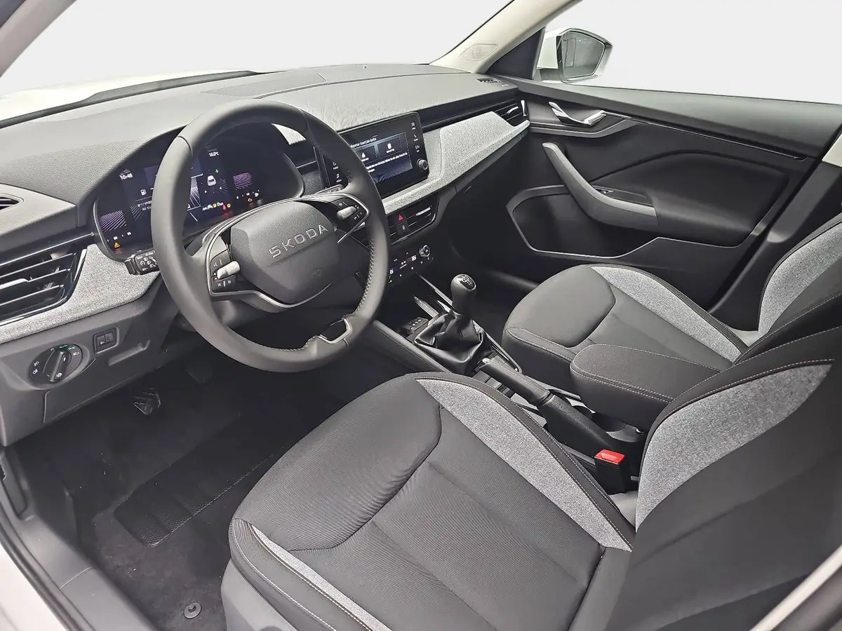SKODA KAMIQ 1.0 TSI CLASSIC LED KLIMAAUTO PDC