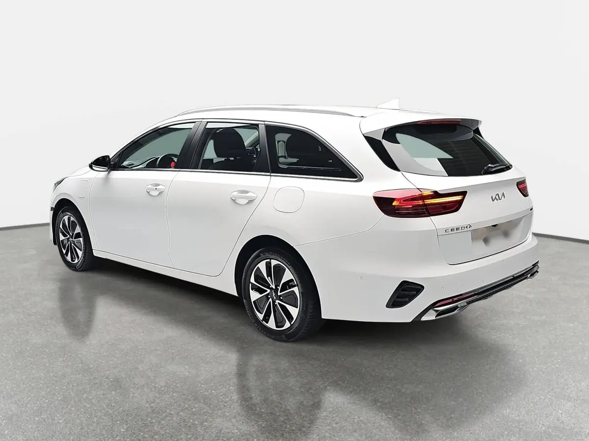 KIA CEED SW 1.6 GDI PLUG-IN-HYBRID SPIRIT SITZKOMFORT TECHNOLOGIE