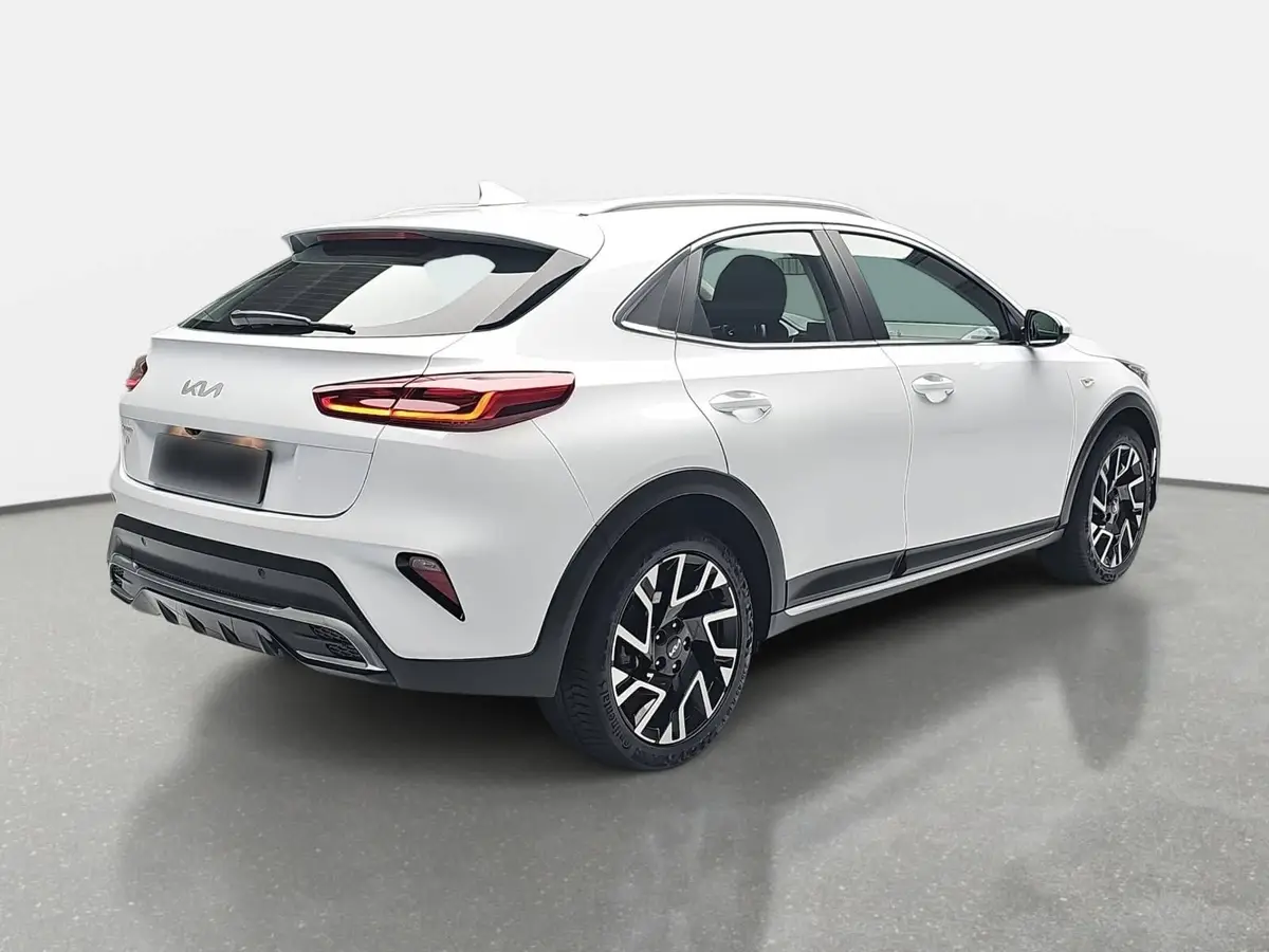 KIA XCEED 1.0 T-GDI VISION KOMFORT LED