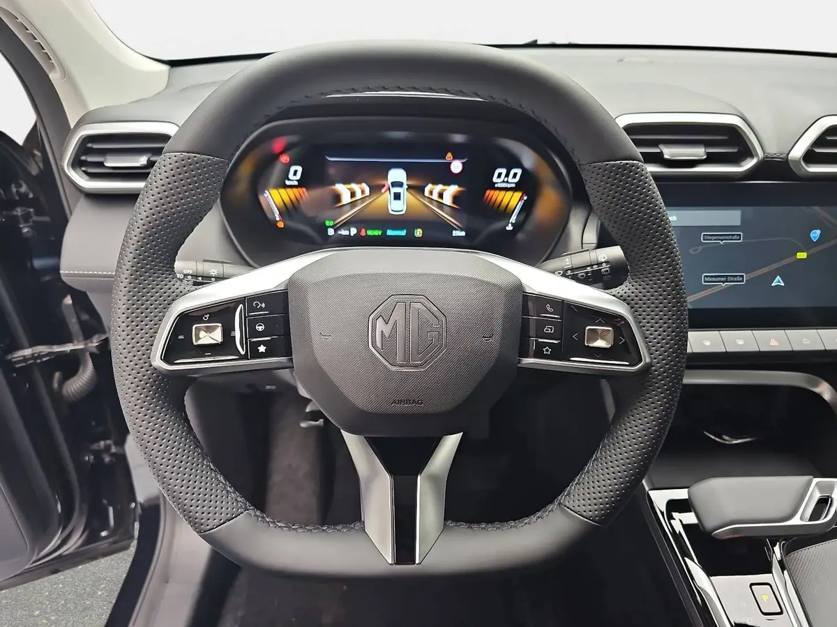 MG ZS 1.5 HYBRID+ MY25.5 LUXURY NAVI LM18 KEYLESS-ENTRY 360-GRAD-KAMERA